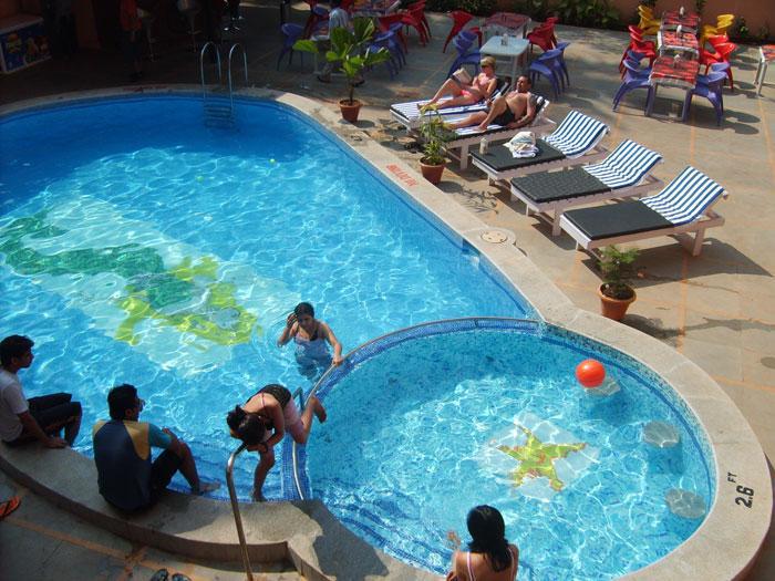 Oyo 7216 Kris Resort Goa Extérieur photo